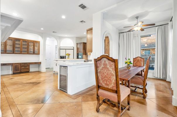 Dining room, Interior, Kitchen, Recessed Lighting