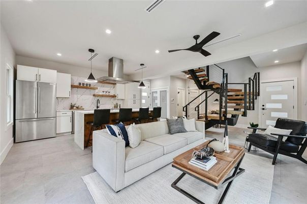 Dining room, Interior, Kitchen, Living room, Pendant Lights, Recessed Lighting, Stainless Steel Appliances