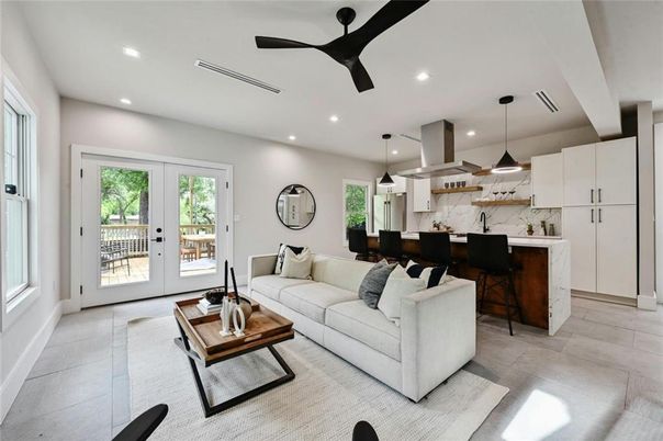 Interior, Kitchen, Living room, Marble Walls, Pendant Lights, Recessed Lighting