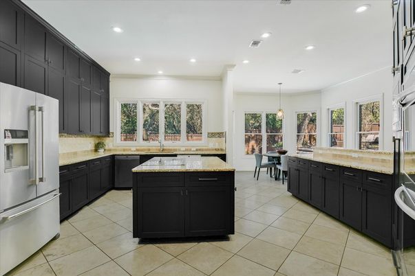 Dining room, Interior, Kitchen, Pendant Lights, Recessed Lighting