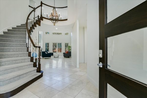 Chandelier, Interior, Recessed Lighting