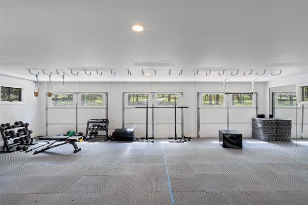 Fitness Equipment, Interior, Recessed Lighting