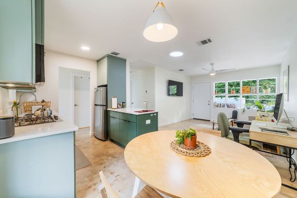 Dining room, Interior, Kitchen, Recessed Lighting