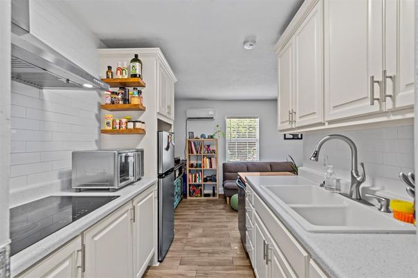 Interior, Kitchen, Wood Texture Flooring