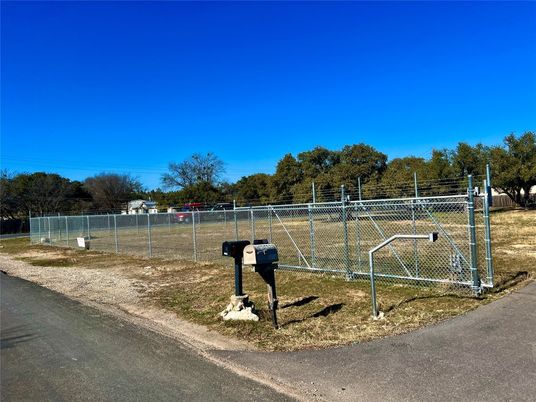 Exterior, Tennis Courts