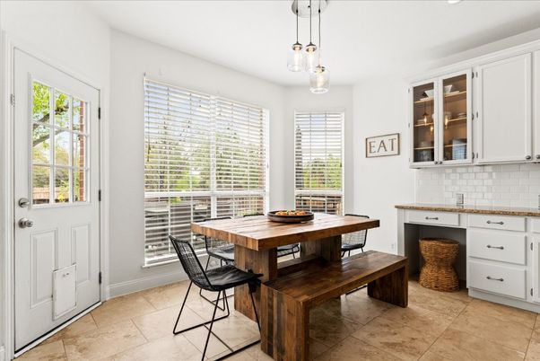 Dining room, Interior, Pendant Lights