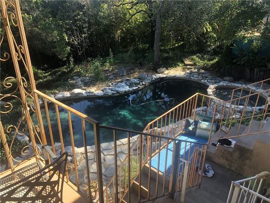 Exterior, Hot Tub, Pool