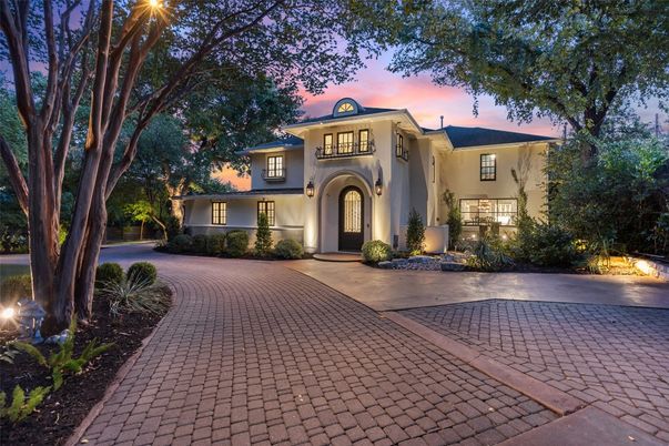 Backyard, Exterior, Facade, Mediterranean