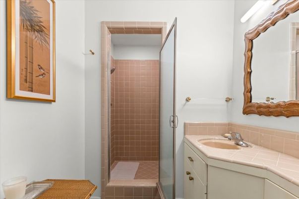Bathroom, Interior, Tile Countertops
