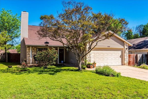 Attached, Backyard, Exterior, Facade, Ranch