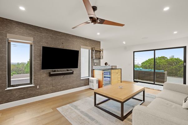 Interior, Living room, Recessed Lighting, Wood Texture Flooring