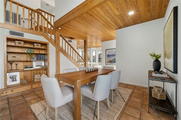 Dining room, Interior, Recessed Lighting, Wooden Beams, Wooden Ceilings