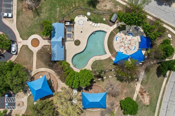 Exterior, Drone