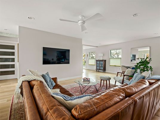 Interior, Living room, Recessed Lighting, Wood Texture Flooring