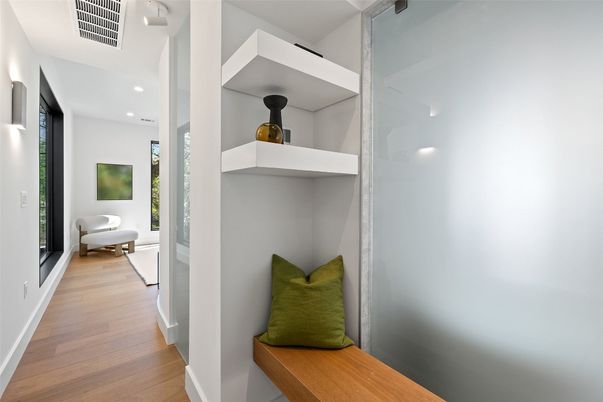 Interior, Recessed Lighting, Wood Texture Flooring