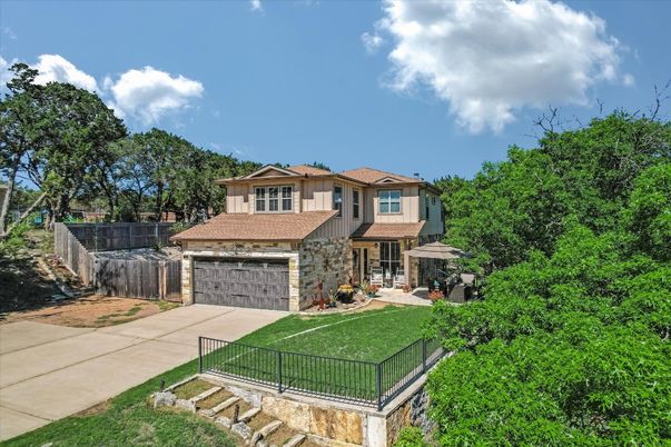 Attached, Exterior, Facade, Mediterranean