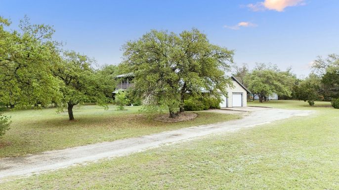 Backyard, Detached Garage, Exterior