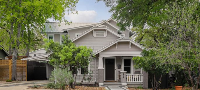 Exterior, Facade, American Craftsman