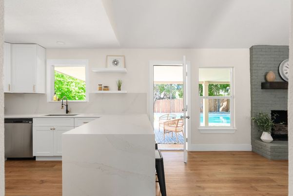 Fireplace, Interior, Kitchen, Wood Texture Flooring