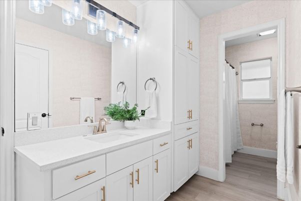 Bathroom, Dual Sink Vanities, Interior, Wood Texture Flooring