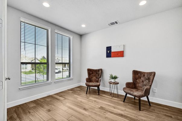Interior, Recessed Lighting, Wood Texture Flooring