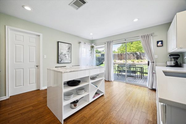 Interior, Recessed Lighting, Wood Texture Flooring