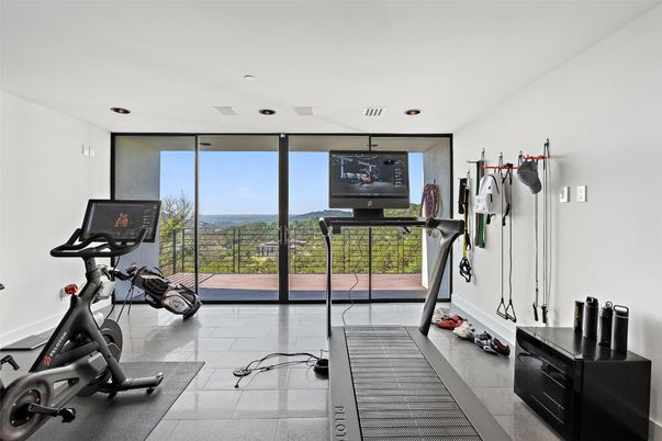 Fitness Equipment, Interior, Recessed Lighting