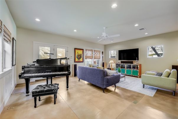 Interior, Living room, Piano, Recessed Lighting