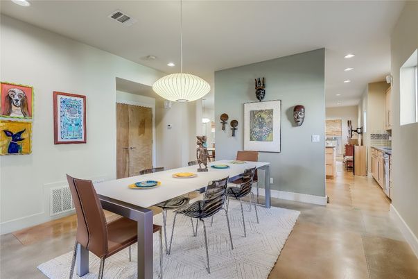Dining room, Interior, Pendant Lights, Recessed Lighting