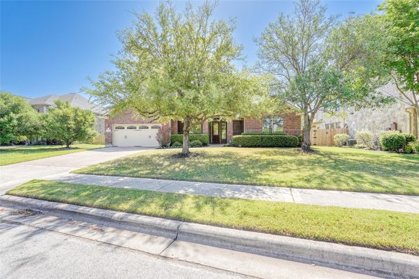 Backyard, Detached Garage, Exterior