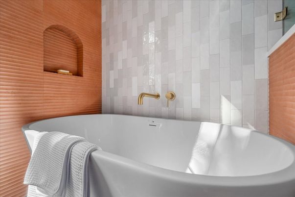 Bathroom, Free Standing Baths, Interior