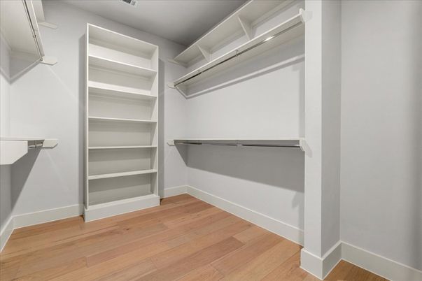 Interior, Walk-in Closets, Wood Texture Flooring