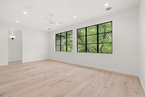 Empty room, Interior, Recessed Lighting, Wood Texture Flooring