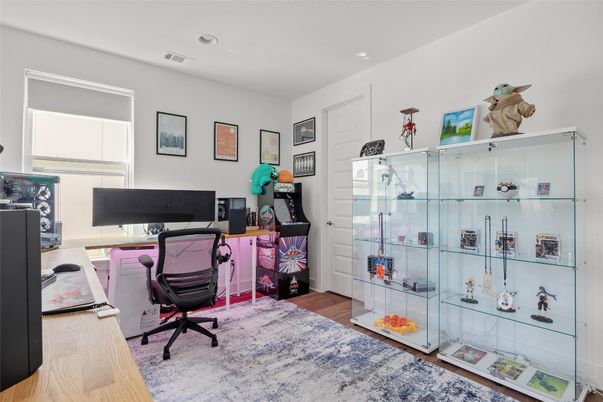 Home Office, Interior, Recessed Lighting, Wood Texture Flooring