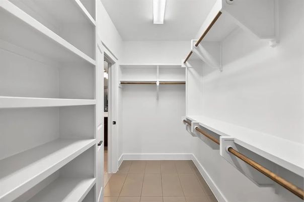 Interior, Walk-in Closets