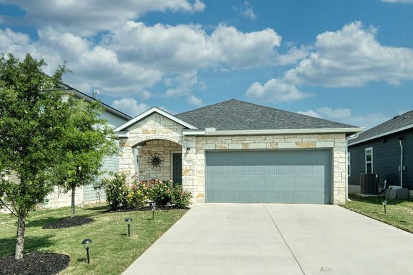 Attached, Exterior, Facade, Brick Traditional