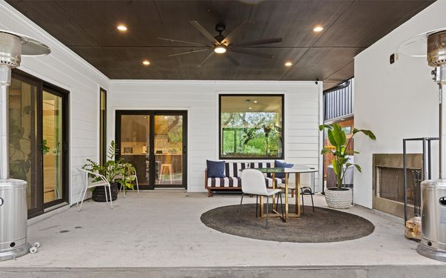 Exterior, Recessed Lighting