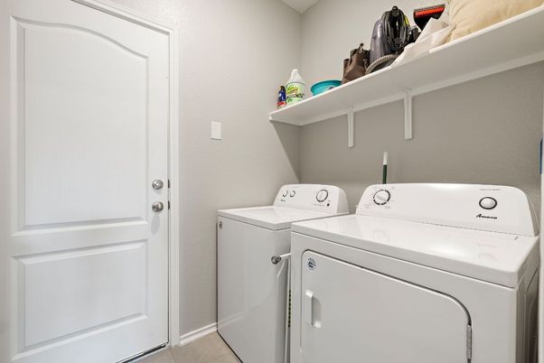 Interior, Washer