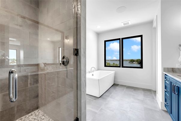Bathroom, Free Standing Baths, Glass Shower, Interior, Recessed Lighting