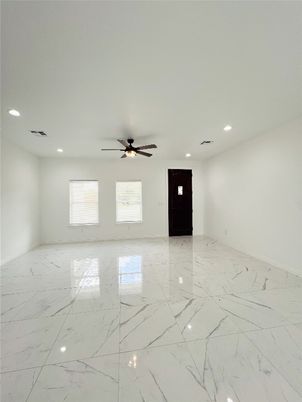 Empty room, Interior, Marble, Recessed Lighting