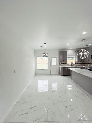 Chandelier, Interior, Kitchen, Marble, Pendant Lights, Recessed Lighting