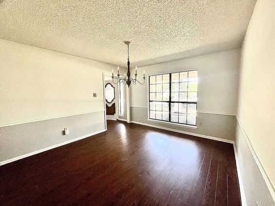 Chandelier, Empty room, Interior, Wood Texture Flooring