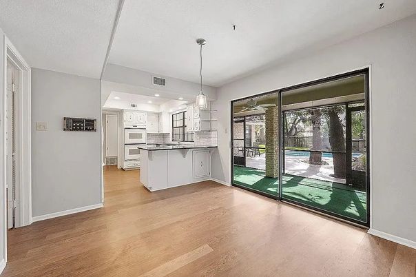 Interior, Kitchen, Pendant Lights, Recessed Lighting, Wood Texture Flooring