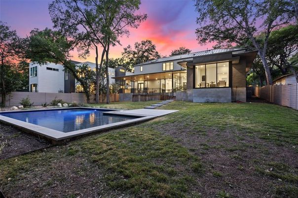 Backyard, Exterior, Pool