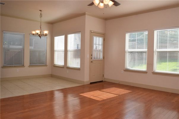 Chandelier, Empty room, Interior, Wood Texture Flooring
