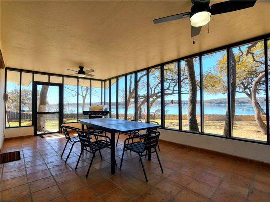 Dining room, Interior, Sun Room, Water