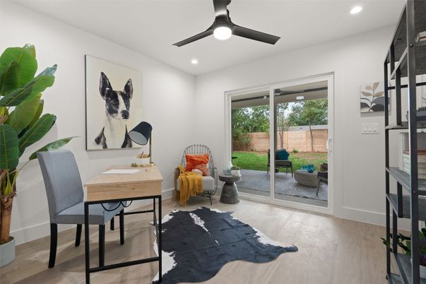 Home Office, Interior, Recessed Lighting, Wood Texture Flooring