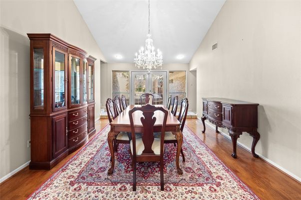 Chandelier, Dining room, Interior, Wooden Beams, Wood Texture Flooring
