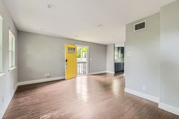 Empty room, Interior, Recessed Lighting, Wood Texture Flooring