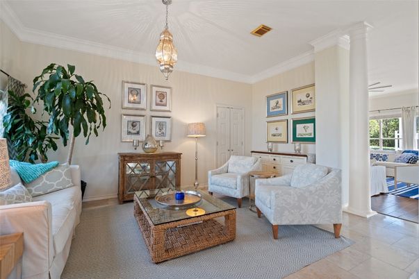Interior, Living room, Pendant Lights
